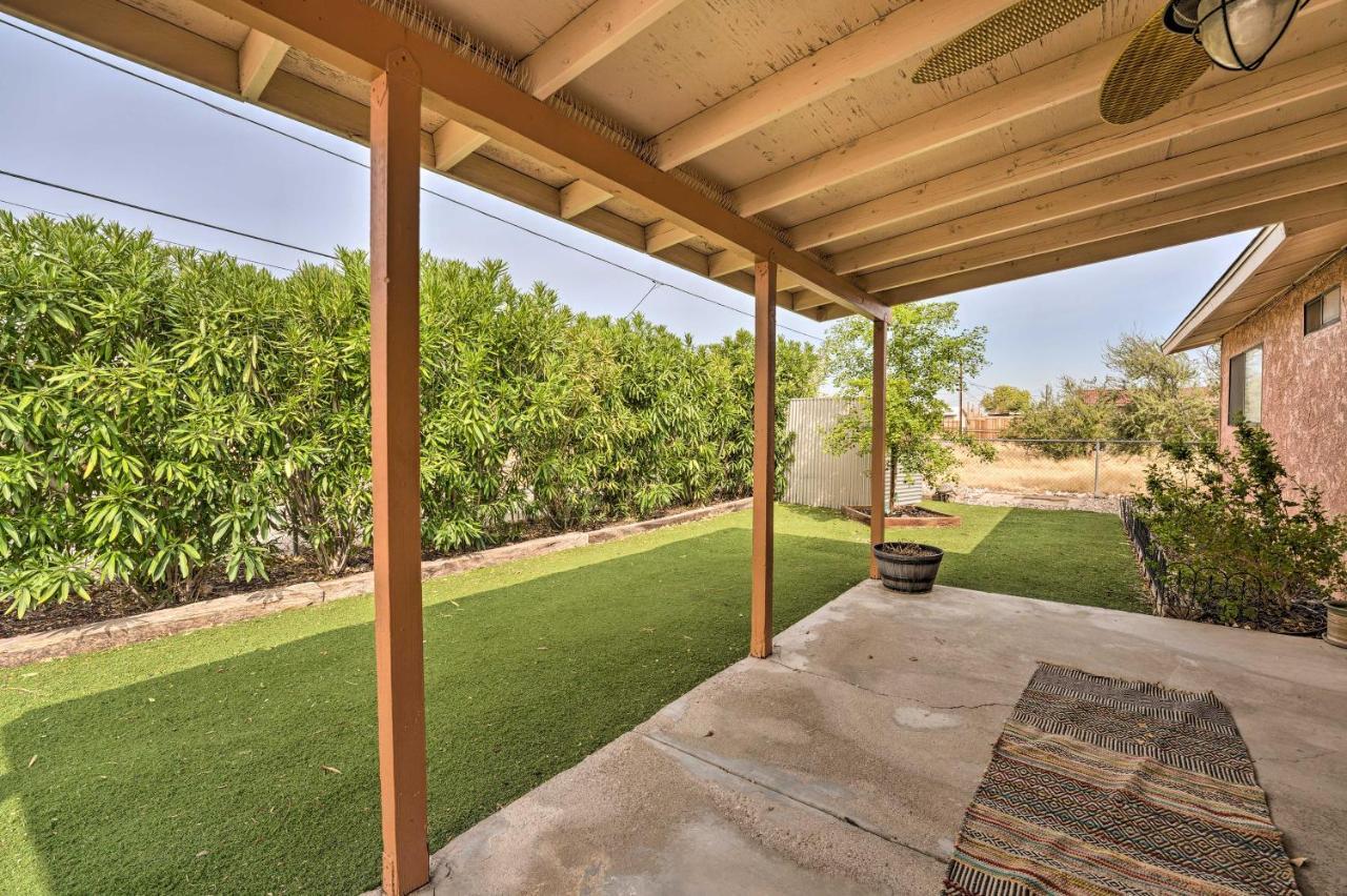 Updated Family Home - 2 Blocks To Colorado River! Bullhead City Extérieur photo
