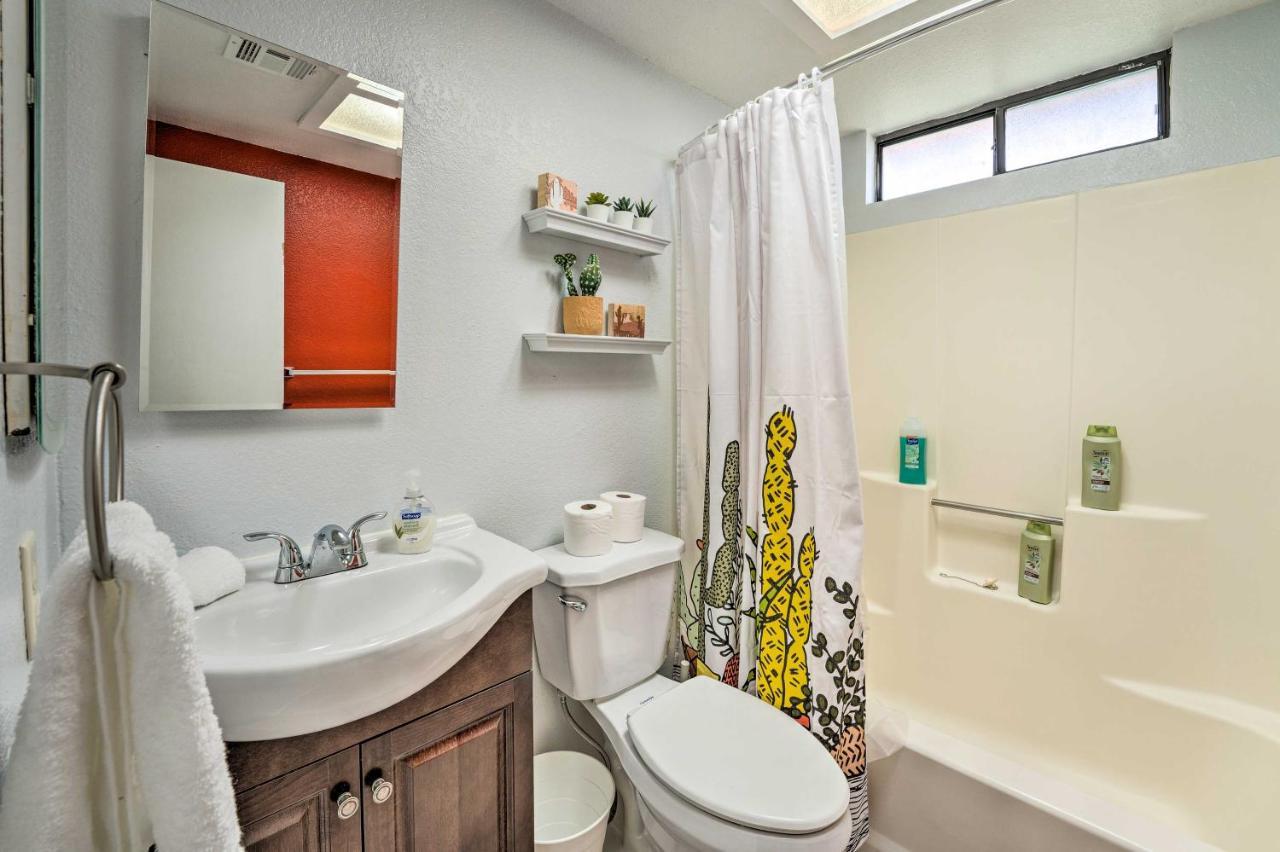 Updated Family Home - 2 Blocks To Colorado River! Bullhead City Extérieur photo